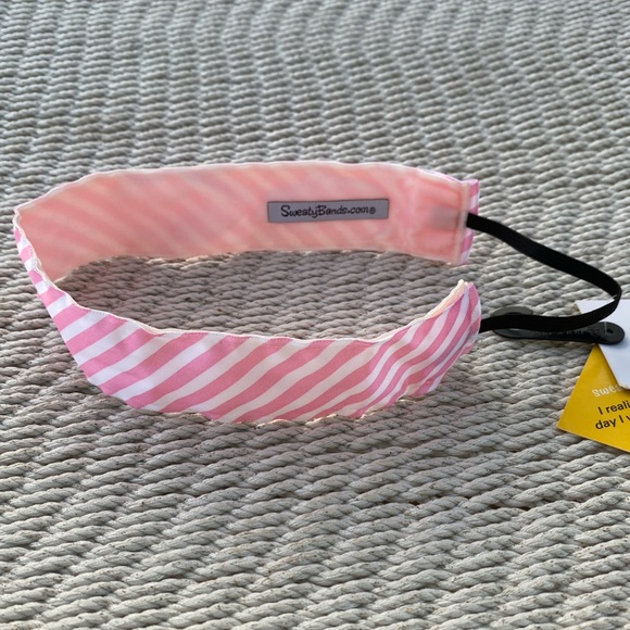 NWT Sweaty Bands Headband - Picture 3 of 8
